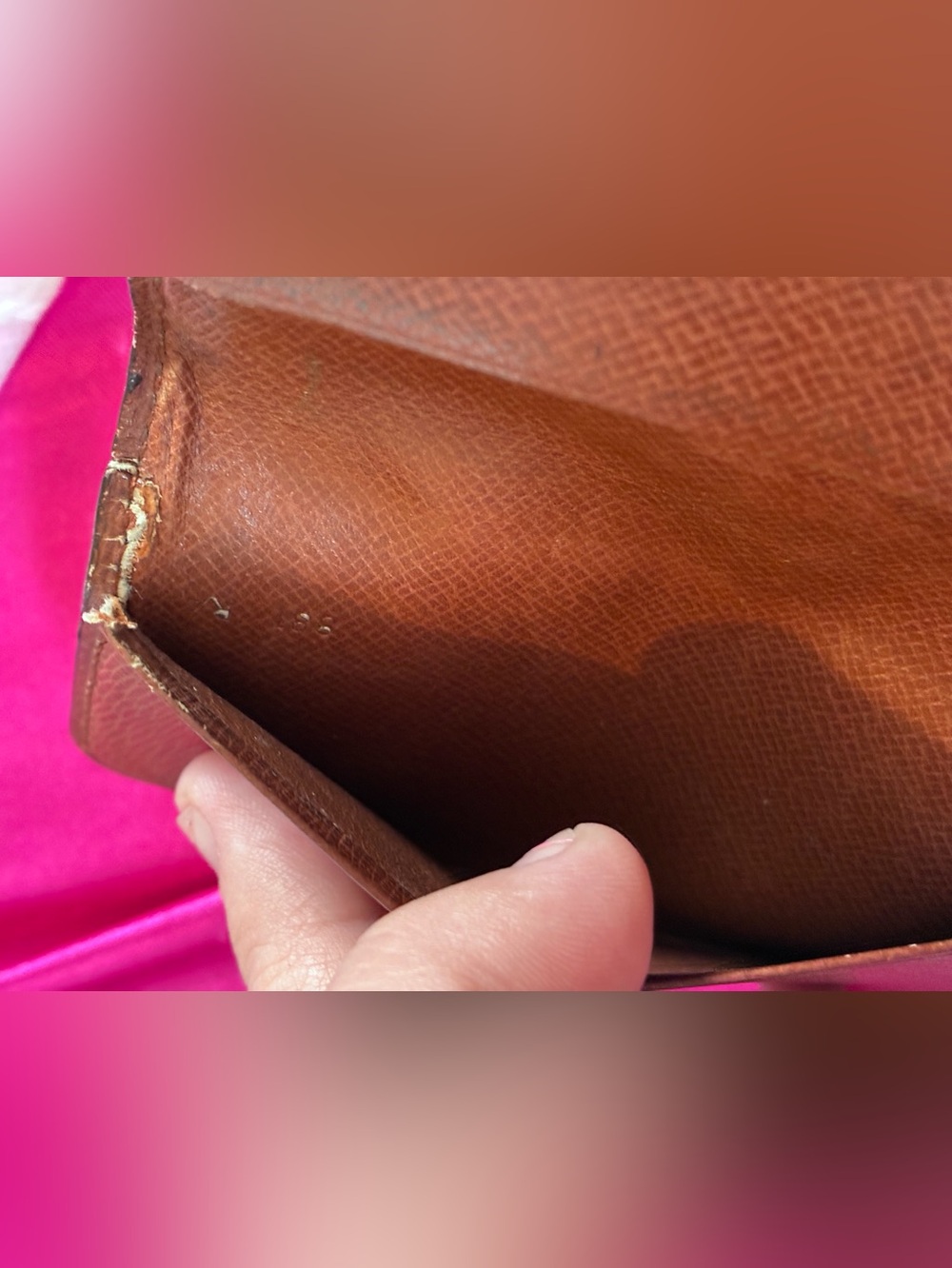 LOUIS VUITTON MONOGRAM CARD HOLDER *FAIR CONDITION* - Picture 10 of 11